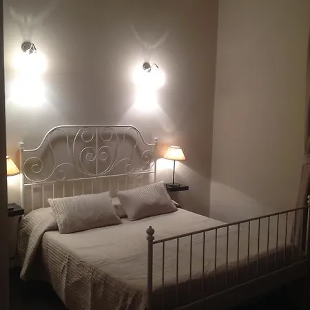 Giulio Cesare فندق مبيت وإفطار *